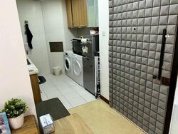 The Waterina (D14), Apartment #581328081